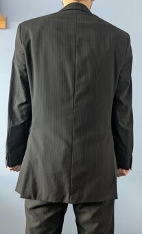 Černý proužkovaný pánský oblek - velikost S/M - 4