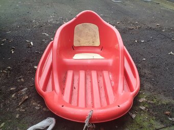 Plastové saně plus boby - 4