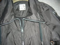 Dámskou jarní vestičku - 4