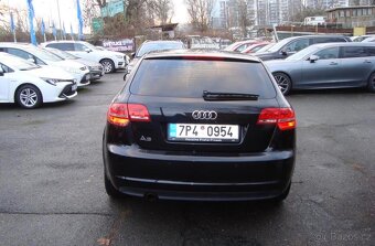 Audi A3 Spotrtback,1.6 TDi, Facelift - 4