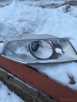 Škoda octavia 2 xenon pravy - 4