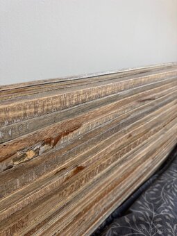 Luxusní rustikální dřevěná postel - 4