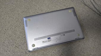 Asus Zenbook UM431D /Ryzen 5, 8GB RAM, 128GB SSD/ - 4