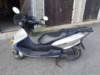 Yamaha majesty 150 - 4