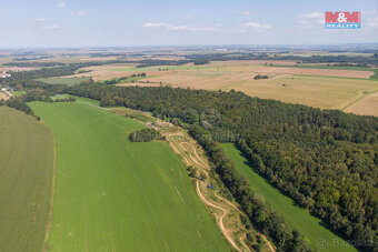 Prodej pozemku, 65824 m², Velké Heraltice, ul. Sportovní - 4