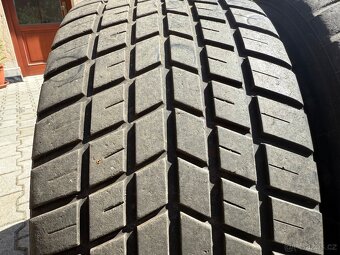 ZAVODNI PNEU PIRELLI MOKRE 235/645 R18 MINIMALNE JETE - 4