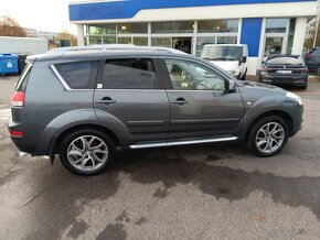 Citroën C-Crosser, 2.2 HDI 115kW - 4