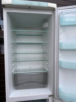 Lednice s mrazákem Electrolux ERB 3022 - 4