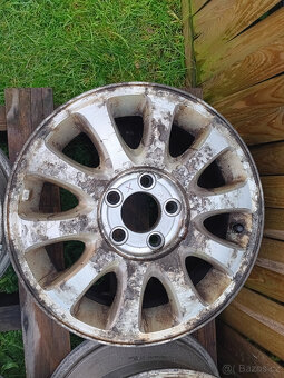 Chrysler Voyager 16" alu - 5x114,3; ET40; 6.5Jx16; CB 71.6 - 4