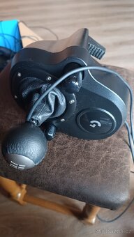 Logitech g29 řadička - 4