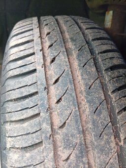 Prodám 5x112mm, obuté plechové kola s letníma pneu 195 65 15 - 4