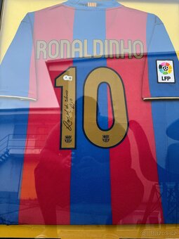 Podepsaný dres Ronaldinho - 4