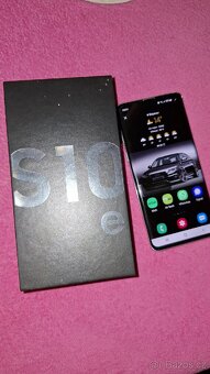 SAMSUNG S10e - 4