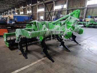 Dlátový pluh AGRIDIG (šířka 2,5-3m) - 4