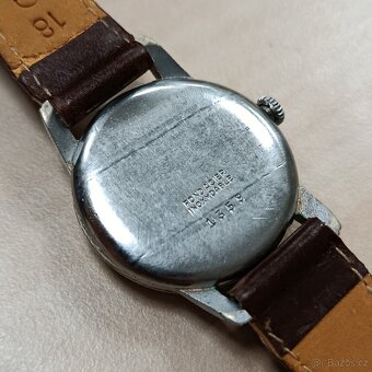 Švýcarské náramkové hodinky NISUS - 4