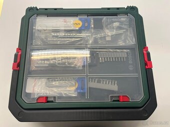 Bosch Universal Drill 18V - 4