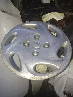 Poklice Peugeot r13 - 4