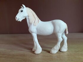 SCHLEICH Koně SBĚRATELSKĒ FIGURKY 22 - 4