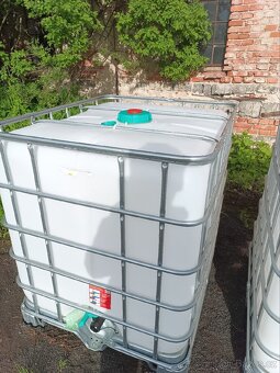 Ibc nádrž 1000l - 4