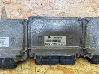 ŘÍDICÍ JEDNOTKY MOTORU 047906033C / 047906033H / 047906033 - 4