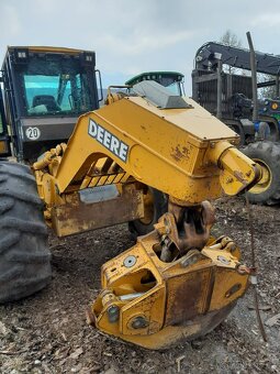 Lesní traktor JOHN DEERE 548 GIII klěšťák - 4