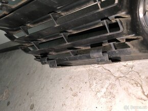 Přední maska Volkswagen Polo IV 9N 05-09 6Q0 853 653 E - 4