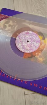 LP Toyen - 4