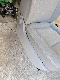 Sedačka sedadlo spolujezdce VW T5 - 4