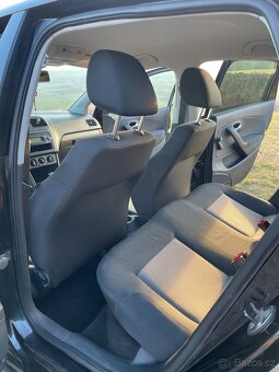 Volkswagen Polo - 4
