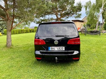 Volkswagen Touran 2.0 TDI 103 kw - krásný stav - 4