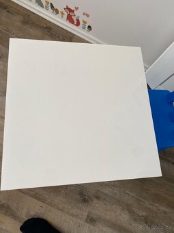 Detska zidle Ikea MAMMUT + Ikea stolek LACK - 4