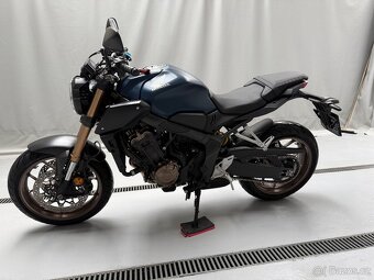 Honda CB650R - 4
