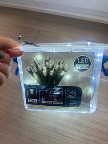 Vánoční dekorace- lucerny, světýlka, ozdoby - 4