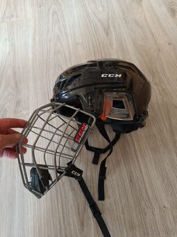 Hokejová helma CCM - 4