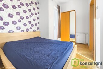 Pronájem prostorného bytu 4+1, 106 m² – Brno, náměstí 28. ří - 4