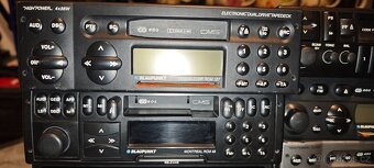 Autorádia Blaupunkt - 4