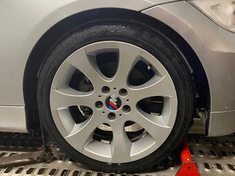 BMW 318i E90 ALU 18 N43B20A - 4