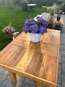 Parketový stůl, stůl z palet - 4