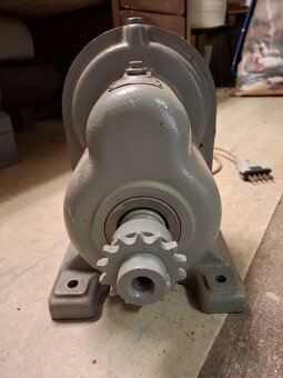 Převodovka z litiny - 4