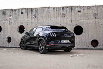 Ford Mustang Mach-E / ODPOČET - 4