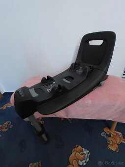 Dětská autosedačka značky RECARO + Isofix - 4