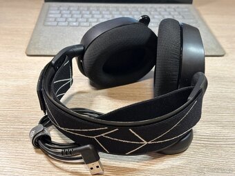 Steelseries Arctis 9 Wireless - 4