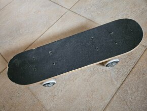 Dětský skateboard - 4