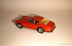 Prodám model Ferrari 250 GT SWB CMC 1:18 - 4