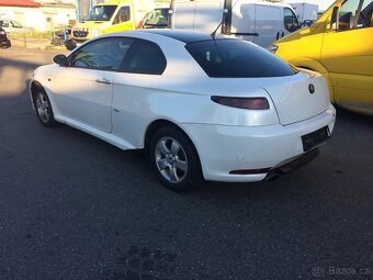 Alfa Romeo GT KŮŽE NAVIGACE - 4