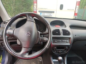 Peugeot 206 na náhradní díly - 4