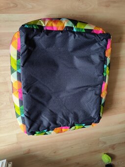Pelech pro psy AKINU TRIANGL vel. M - 4