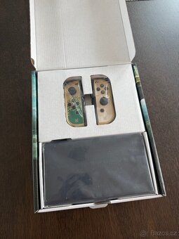 Nintendo Switch OLED Zelda TOTK limitovaná edice + pouzdro - 4