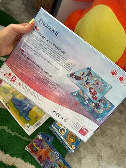 Vhodné jako dárek - sada puzzlí, pexeso, tužky - 4