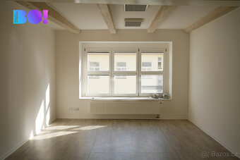 Pronájem kanceláře 260 m² – ul. Zubatého Praha 5 - 4